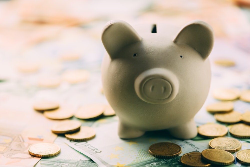 Les erreurs à éviter lors de la gestion de votre budget avec un salaire brut à 2000 euros