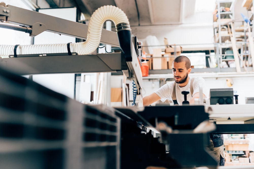 Travailler à l'étranger pour un employeur français : opportunités et défis