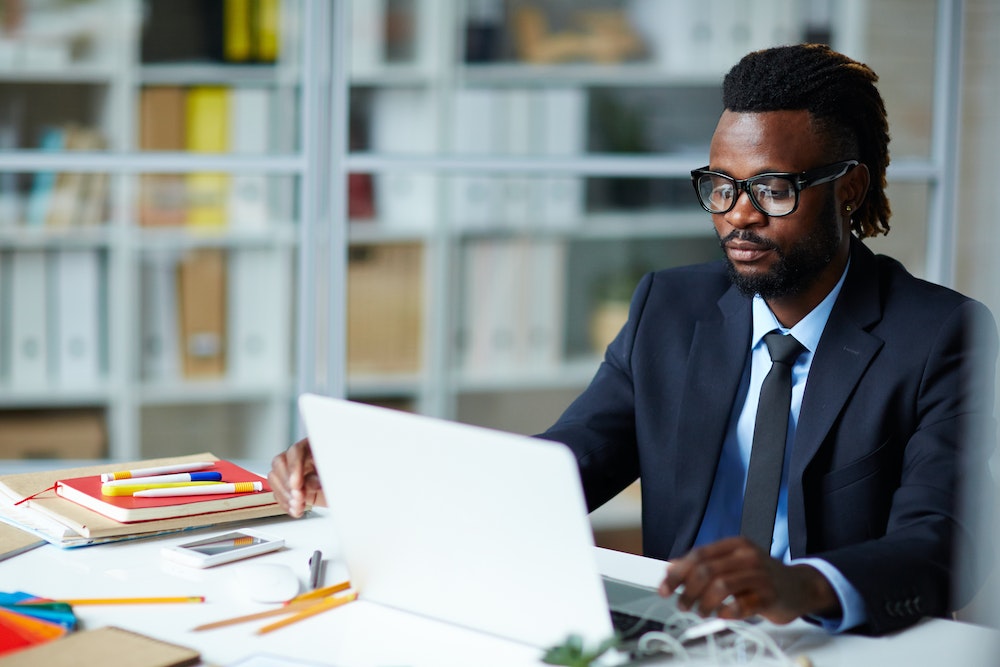 Devenir un homme d'affaires : les clés du succès dans le monde des affaires